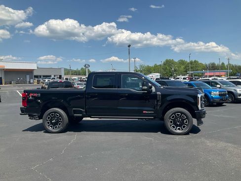 New 2026 Ford F250 Platinum AWD/4WD image 4
