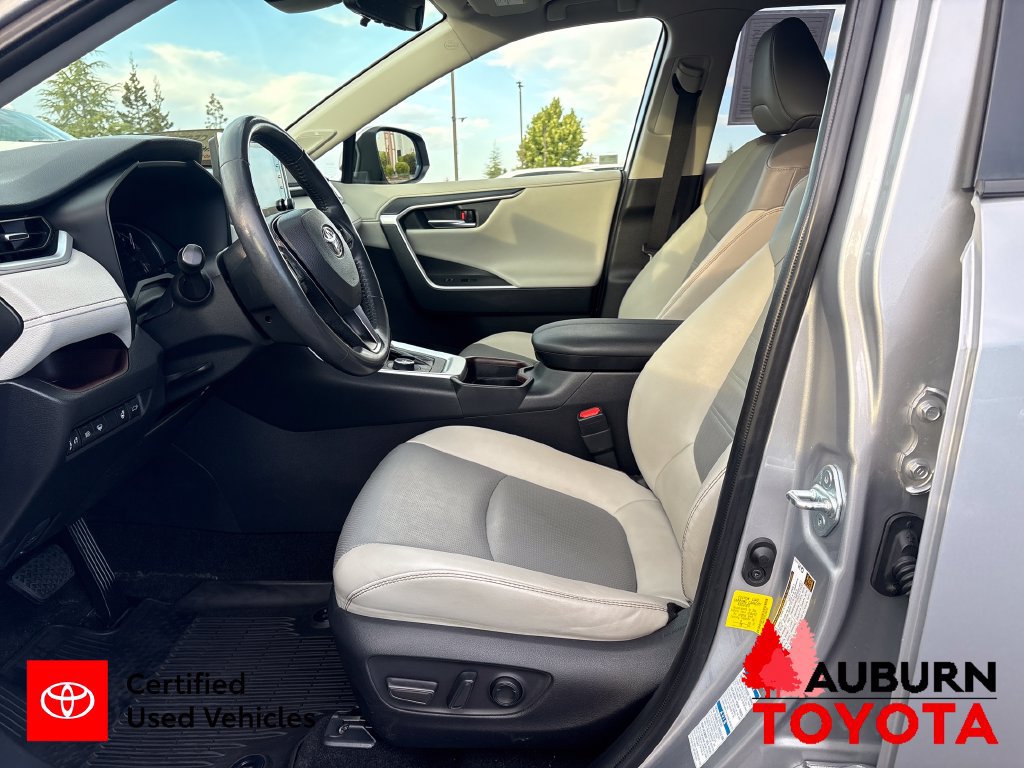 Certified 2020 Toyota RAV4 Limited w/ Limited Grade Weather Package AWD/4WD image 12