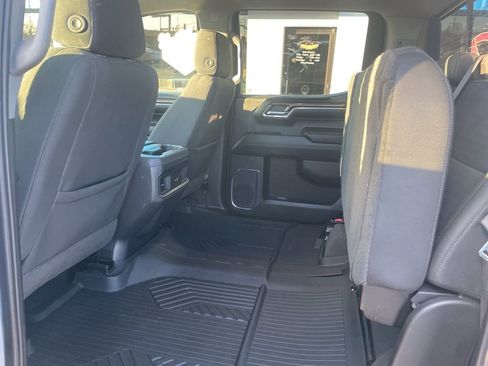 Used 2024 Chevrolet Silverado 1500 LT Trail Boss w/ Convenience Package II image 27