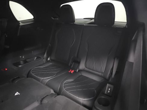 Used 2023 Mercedes-Benz EQS 580 4MATIC SUV image 32