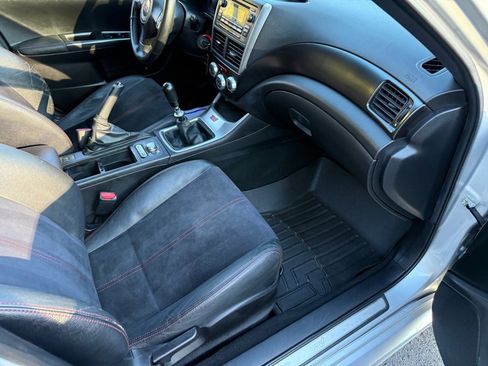 Used 2011 Subaru Impreza WRX STI image 54