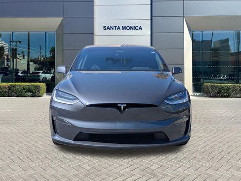 Used 2023 Tesla Model X image 2