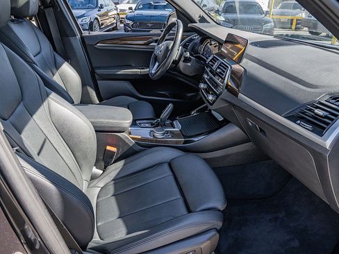 Used 2019 BMW X3 sDrive30i w/ Driving Assistance Package image 18
