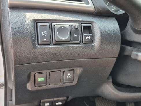 Used 2019 Nissan Sentra SV FWD image 26