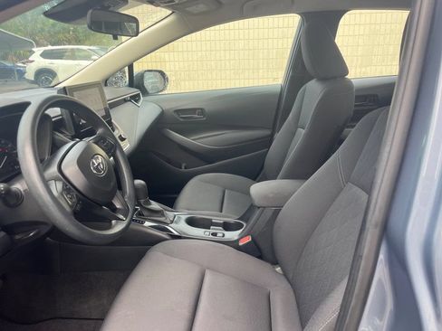 Used 2024 Toyota Corolla LE FWD image 10