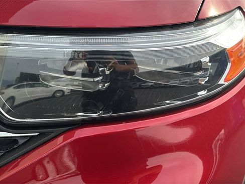 Certified 2023 Ford Explorer XLT image 6