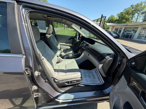 Used 2016 Honda Accord EX-L image 13