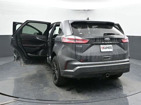 Used 2024 Ford Edge ST-Line w/ Class II Trailer Tow Package AWD/4WD image 32