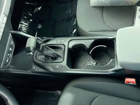 New 2026 Kia K4 LXS image 25