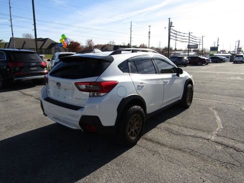 Used 2020 Subaru Crosstrek 2.0i Premium AWD/4WD image 7