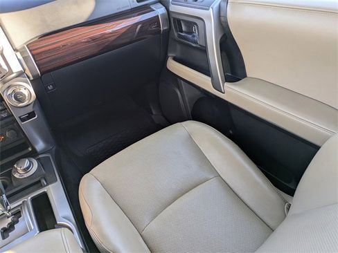 Used 2018 Toyota 4Runner SR5 image 19