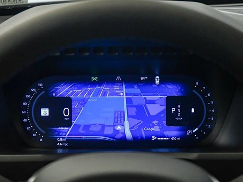 Certified 2026 Volvo XC90 B6 Plus AWD/4WD image 24