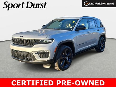 Used 2025 Jeep Grand Cherokee Limited w/ Black Appearance Package image 1