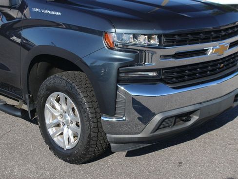 Used 2019 Chevrolet Silverado 1500 LT w/ All-Star Edition AWD/4WD image 9