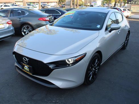 Used 2024 MAZDA MAZDA3 s FWD image 4