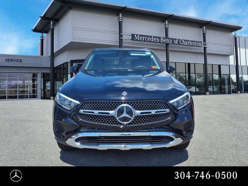 Used 2025 Mercedes-Benz GLC 300 4MATIC image 8