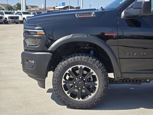 Used 2026 RAM 2500 Rebel AWD/4WD image 9
