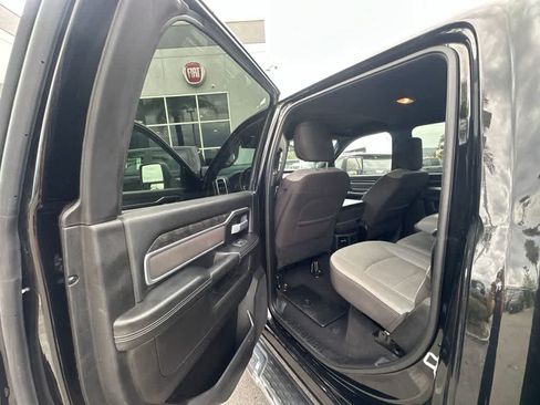 Certified 2024 RAM 2500 Big Horn AWD/4WD image 9