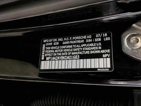 Used 2019 Porsche Cayenne AWD/4WD image 36