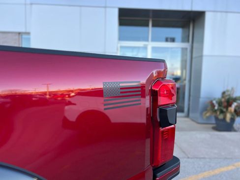 New 2026 Ford F250 Lariat w/ Black Appearance Package image 18