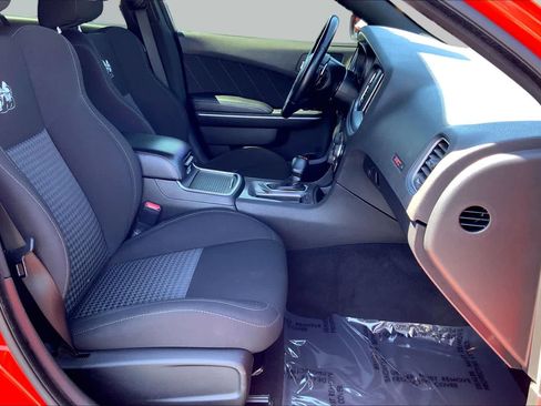 Used 2022 Dodge Charger Scat Pack w/ Harman/Kardon Audio Group RWD image 8