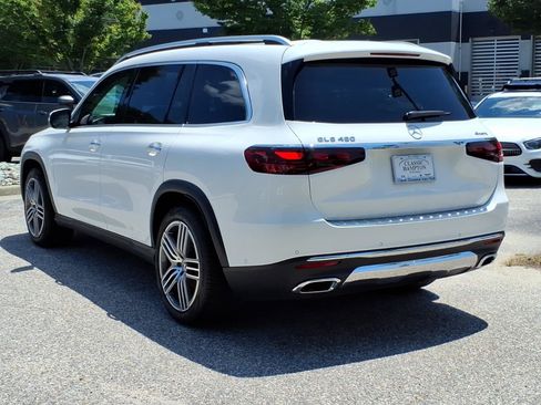 Used 2026 Mercedes-Benz GLS 450 4MATIC image 9