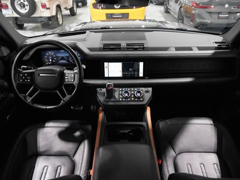 Used 2020 Land Rover Defender 110 X AWD/4WD image 18