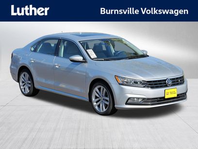 Used 2018 Volkswagen Passat 2.0T SE
