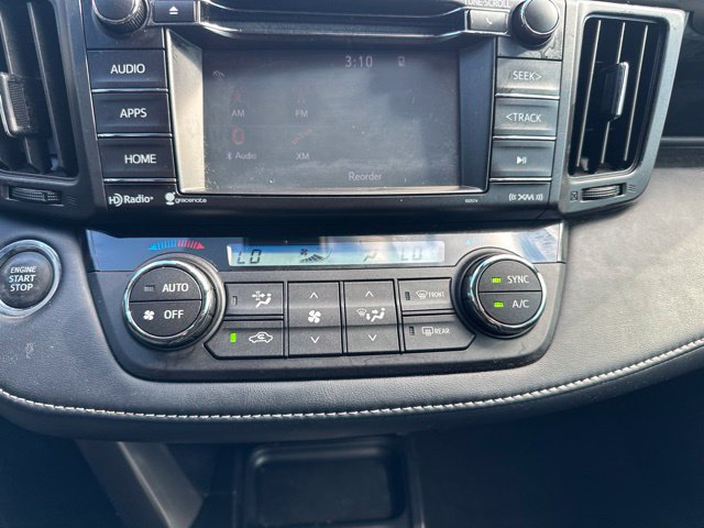 Used 2018 Toyota RAV4 XLE FWD image 11