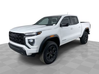 Used 2024 GMC Canyon Elevation