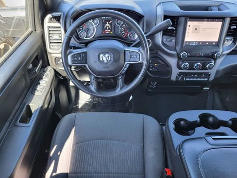 Used 2024 RAM 2500 Tradesman w/ Chrome Appearance Group image 25