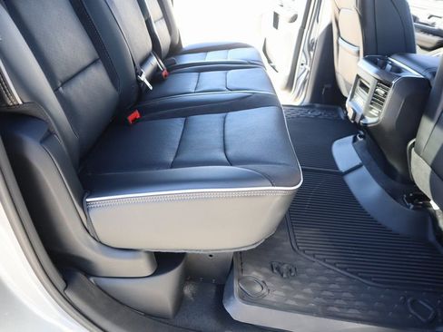 New 2026 RAM 1500 Laramie w/ Night Edition image 15