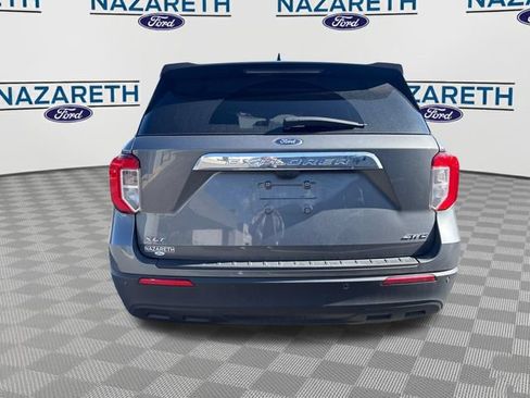 Used 2023 Ford Explorer XLT AWD/4WD image 6