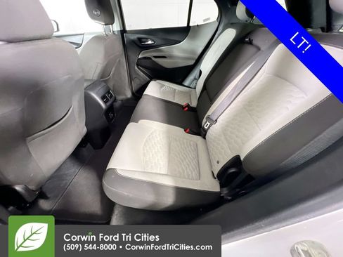 Used 2020 Chevrolet Equinox LT AWD/4WD image 27