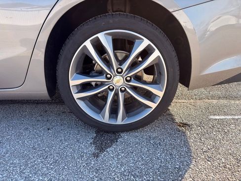 Used 2024 Chevrolet Malibu LT FWD image 19