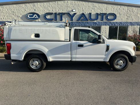 Used 2019 Ford F250 XL w/ Power Equipment Group RWD image 3