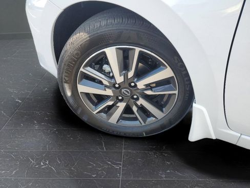 New 2025 Nissan Versa SV w/ Trunk Package image 32