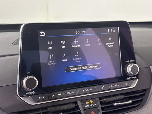 Used 2023 Nissan Altima 2.5 SR FWD image 29