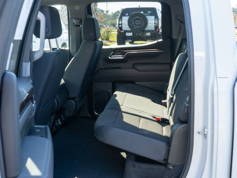 New 2026 GMC Sierra 1500 Elevation image 18