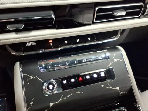New 2026 Lincoln Aviator Black Label AWD/4WD image 25