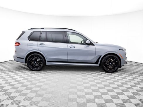 New 2026 BMW X7 xDrive40i AWD/4WD image 7