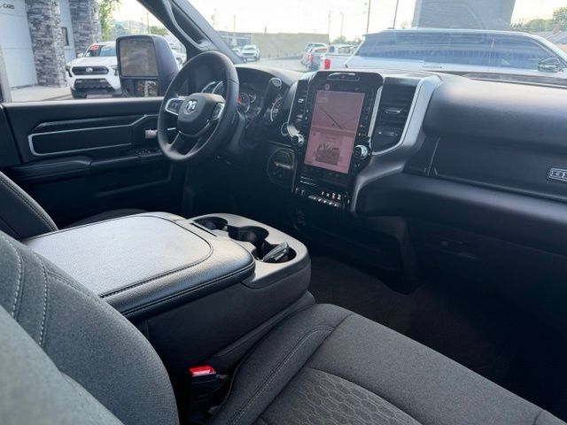 Used 2026 RAM 2500 Big Horn AWD/4WD image 4