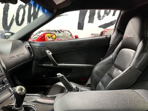 Used 2008 Chevrolet Corvette Z06 w/ Preferred Equipment Group RWD image 10