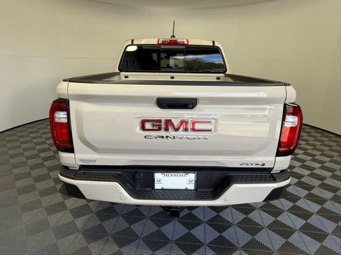 Used 2026 GMC Canyon AT4 image 10