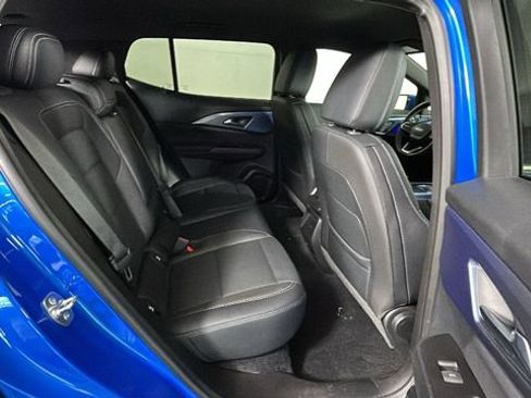 Used 2024 Chevrolet Equinox EV LT FWD image 30