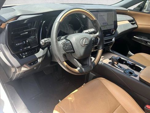 Used 2024 Lexus RX 350 Premium w/ Accessory Package (Z1) FWD image 9