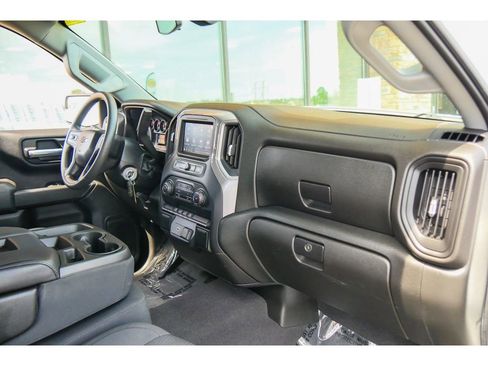 Used 2020 Chevrolet Silverado 1500 Custom Trail Boss w/ Custom Convenience Package image 13