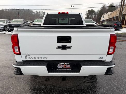 Used 2018 Chevrolet Silverado 1500 LTZ Z71 w/ LTZ Plus Package image 8