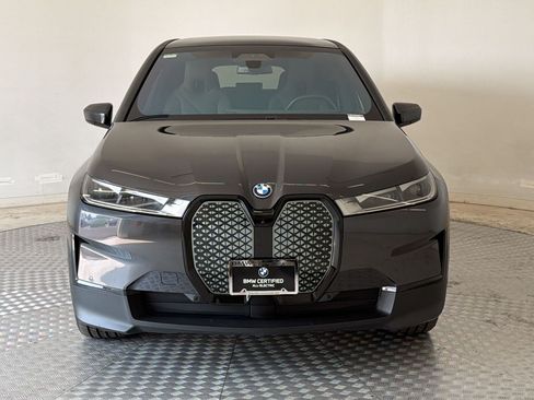 Used 2024 BMW iX xDrive50 AWD/4WD image 6