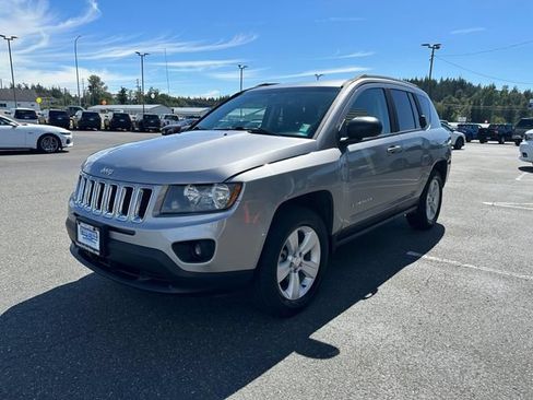 Used 2016 Jeep Compass Sport w/ Power Value Group AWD/4WD image 6